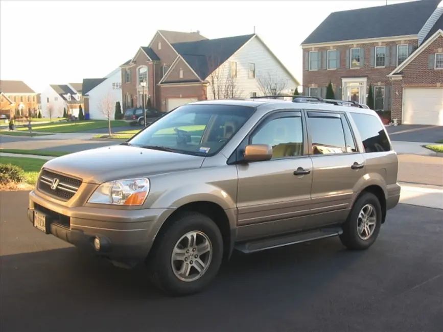 Honda Pilot 2WD 2006 · 3.5 L · 6 cylinders · Regular Gasoline · VCM · Automatic 5-spd · CLKUP · Front-Wheel Drive