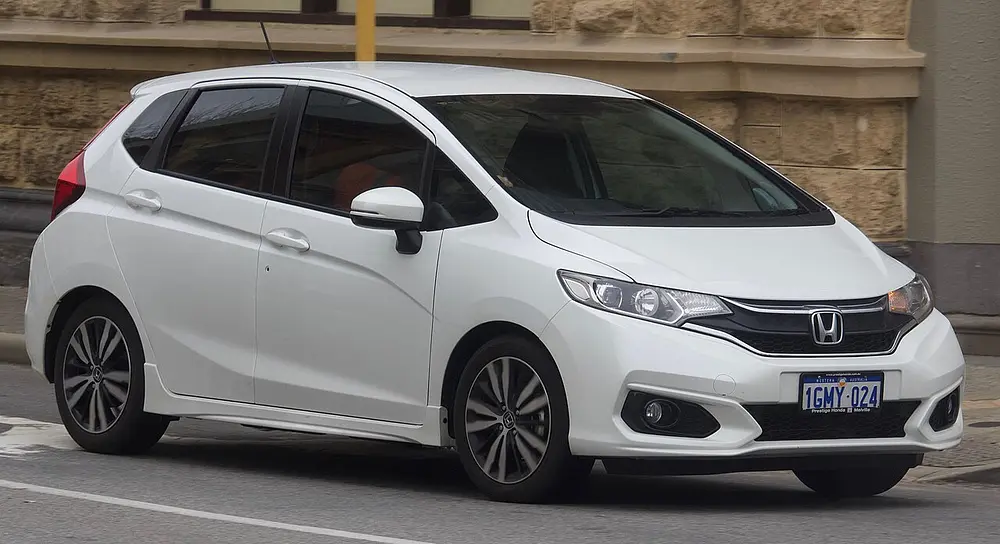 Honda Fit 2018 · 1.5 L · 4 cylinders · Regular Gasoline · SIDI · Automatic (variable gear ratios) · Front-Wheel Drive
