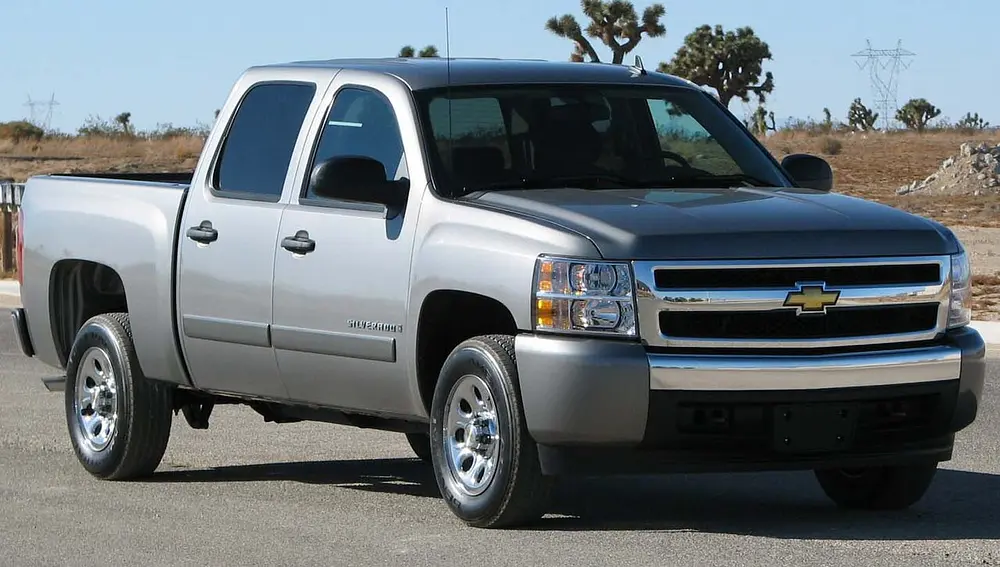 Chevrolet Silverado 15 Hybrid 2WD 2009 · 6.0 L · 8 cylinders · Regular Gasoline · 288V Ni-MH · Hybrid · Automatic (variable gear ratios) · CLKUP · Rear-Wheel Drive