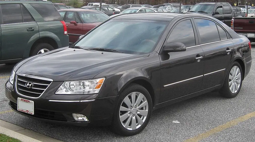 Hyundai Sonata 2006 · 2.4 L · 4 cylinders · Regular Gasoline · Automatic 4-spd · CMODE CLKUP · Front-Wheel Drive