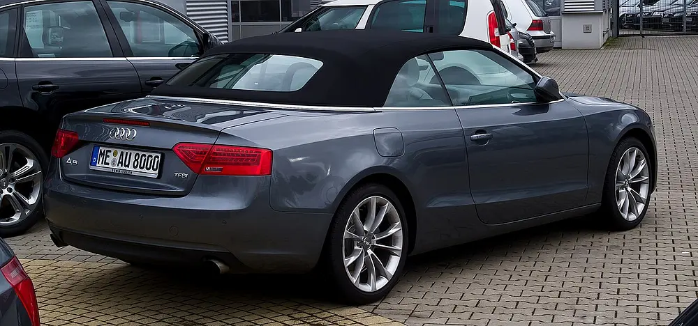 Audi A5 Cabriolet 2010 · 2.0 L · 4 cylinders · Premium Gasoline · Automatic (variable gear ratios) · Front-Wheel Drive