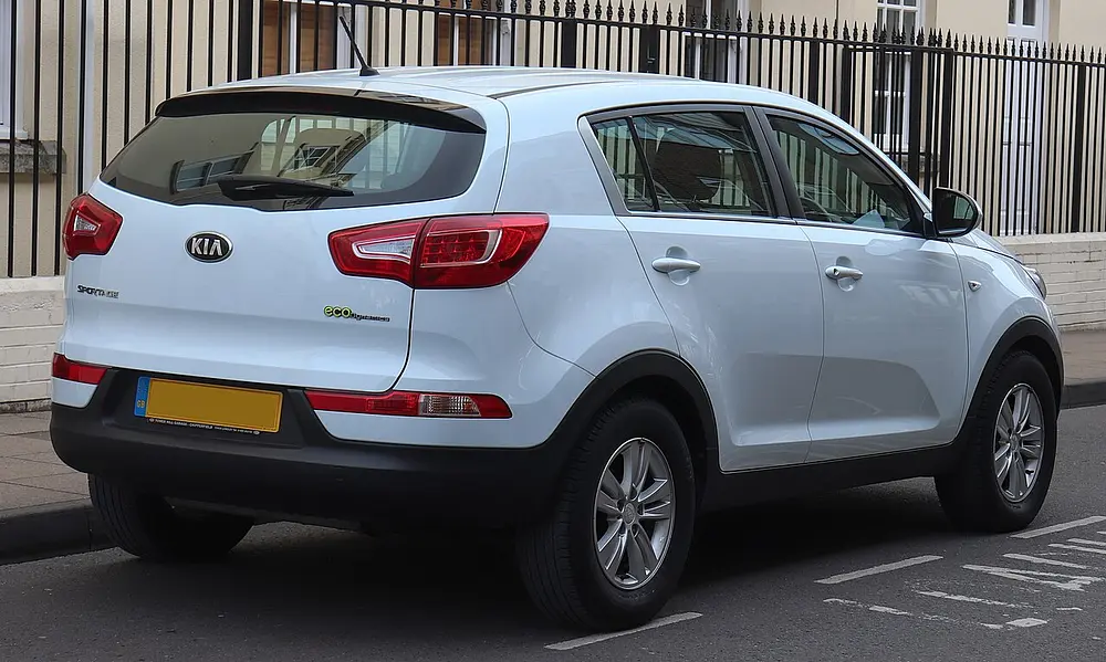 Kia Sportage 2WD 2014 · 2.0 L · 4 cylinders · Regular Gasoline · SIDI · Automatic 6-spd · Front-Wheel Drive