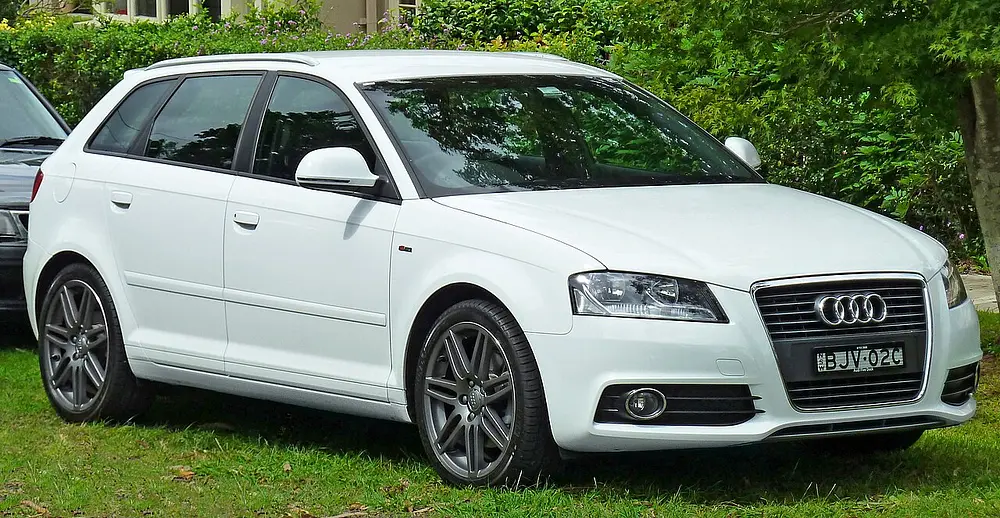 Audi A3 2009 · 2.0 L · 4 cylinders · Premium Gasoline · Manual 6-spd · Front-Wheel Drive