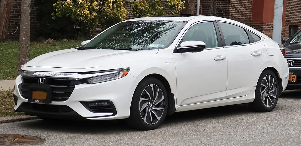Honda Insight 2019 · 1.5 L · 4 cylinders · Regular Gasoline · 222V Li-Ion · Hybrid · Hybrid · Automatic (variable gear ratios) · Front-Wheel Drive