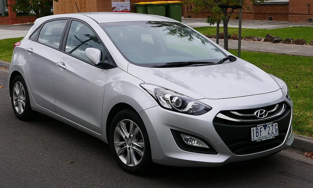 Hyundai Elantra GT 2013 · 1.8 L · 4 cylinders · Regular Gasoline · Automatic 6-spd · Front-Wheel Drive