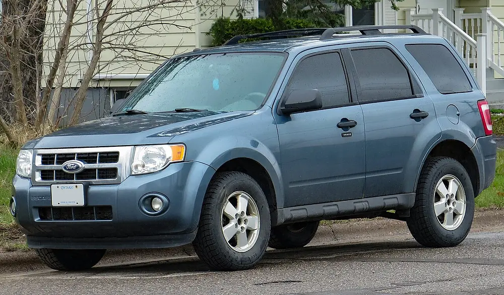 Ford Escape FWD 2008 · 2.3 L · 4 cylinders · Regular Gasoline · Automatic 4-spd · CLKUP · Front-Wheel Drive