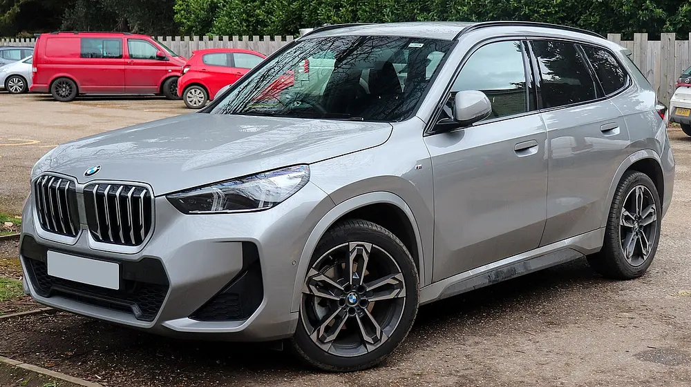 BMW X1 M35i 2024 · 2.0 L · 4 cylinders · Premium Gasoline · SIDI & PFI · Automatic (AM-S7) · All-Wheel Drive
