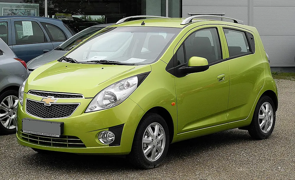 Chevrolet Spark 2013 · 1.2 L · 4 cylinders · Regular Gasoline · Manual 5-spd · Front-Wheel Drive