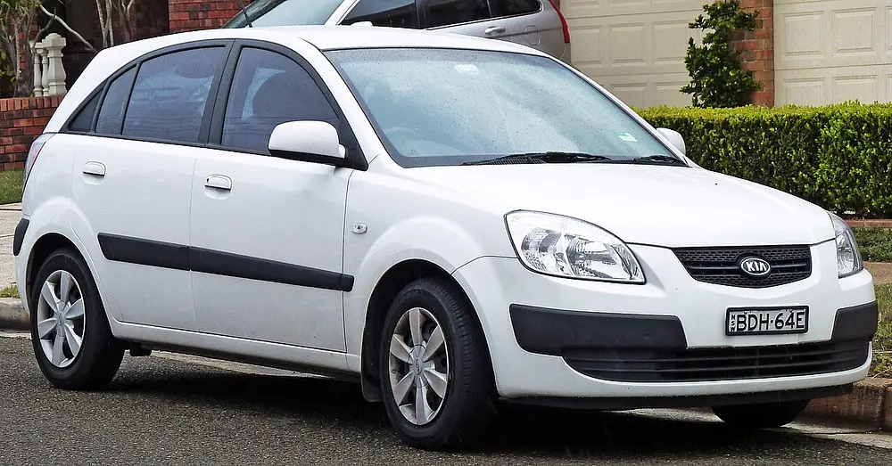 Kia Rio 2006 · 1.6 L · 4 cylinders · Regular Gasoline · Automatic 4-spd · CLKUP · Front-Wheel Drive
