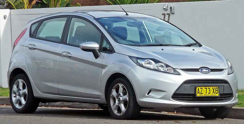 Ford Fiesta 2011 · 1.6 L · 4 cylinders · Regular Gasoline · Manual 5-spd · Front-Wheel Drive