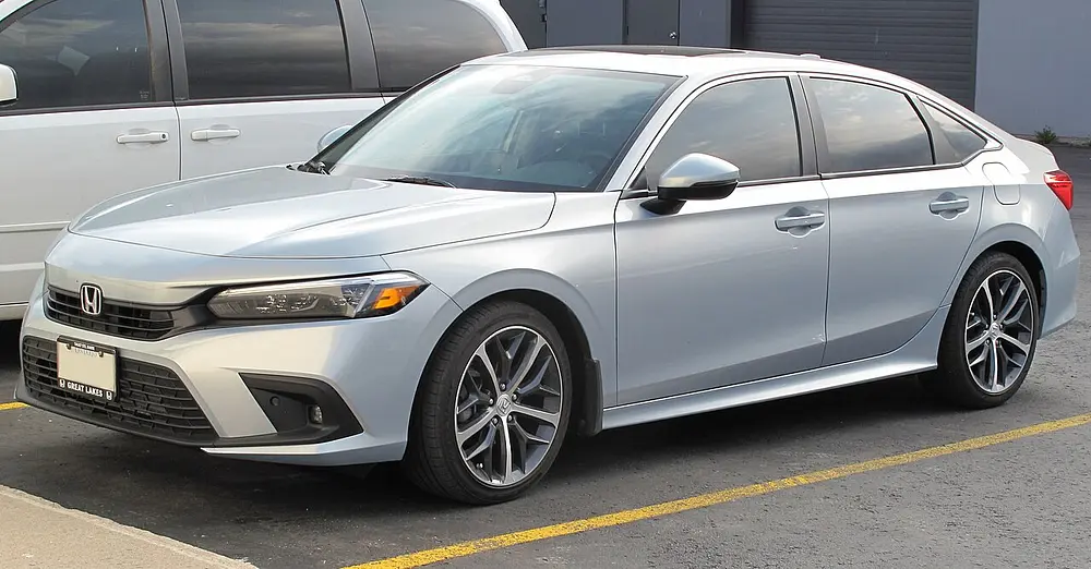 Honda Civic 4Dr 2022 · 1.5 L · 4 cylinders · Regular Gasoline · SIDI · Automatic (variable gear ratios) · Front-Wheel Drive