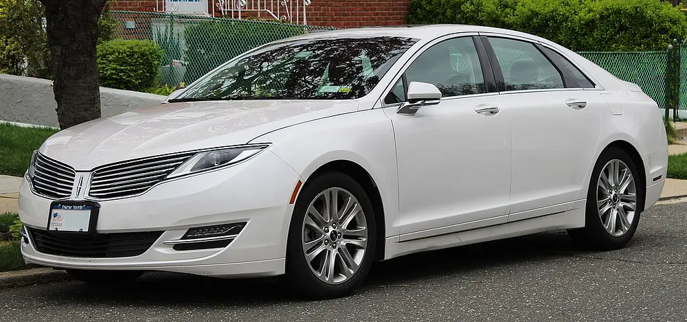 Lincoln MKZ AWD 2014 · 2.0 L · 4 cylinders · Regular Gasoline · SIDI · Automatic (S6) · All-Wheel Drive