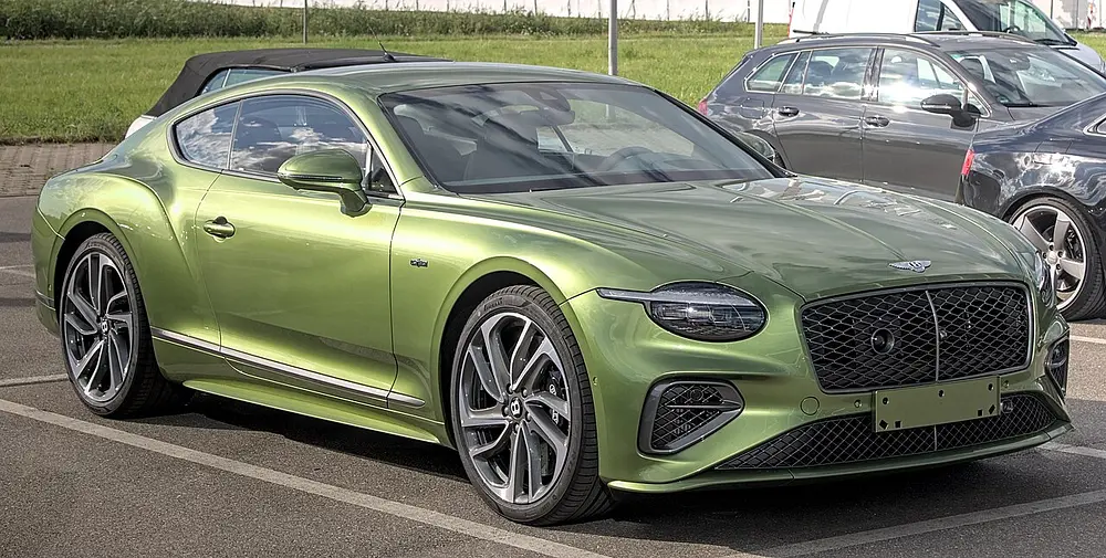 Bentley Continental GT 2025 · 4.0 L · 8 cylinders · Premium Gasoline · Electricity · 140 kW DCPM · SIDI; PHEV · Plug-in Hybrid · Automatic (AM-S8) · All-Wheel Drive