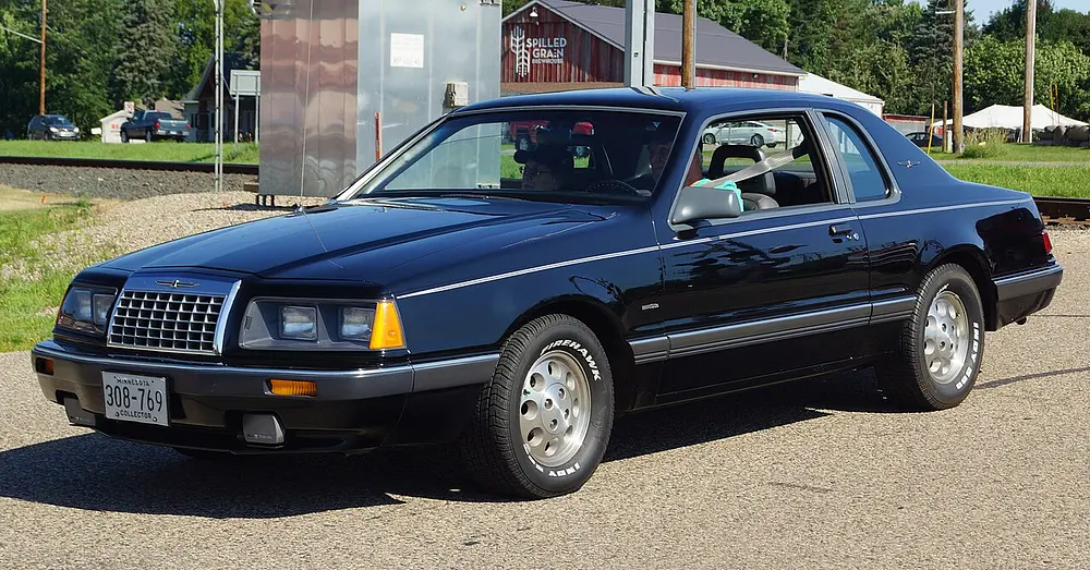 Ford Thunderbird 1985 · 2.3 L · 4 cylinders · Regular Gasoline · (FFS,TRBO) CA model · Manual 5-spd · Rear-Wheel Drive