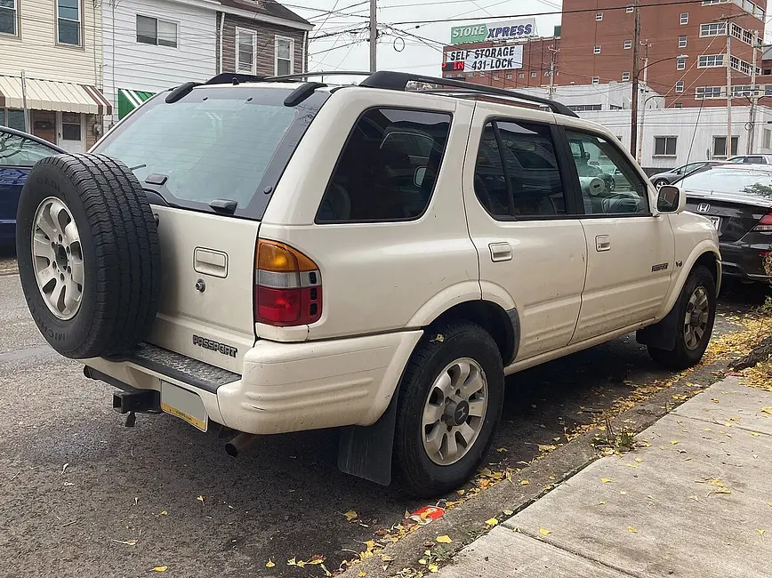 Honda Passport 2WD 1998 · 3.2 L · 6 cylinders · Regular Gasoline · V-6 · Automatic 4-spd · 2MODE CLKUP · Rear-Wheel Drive