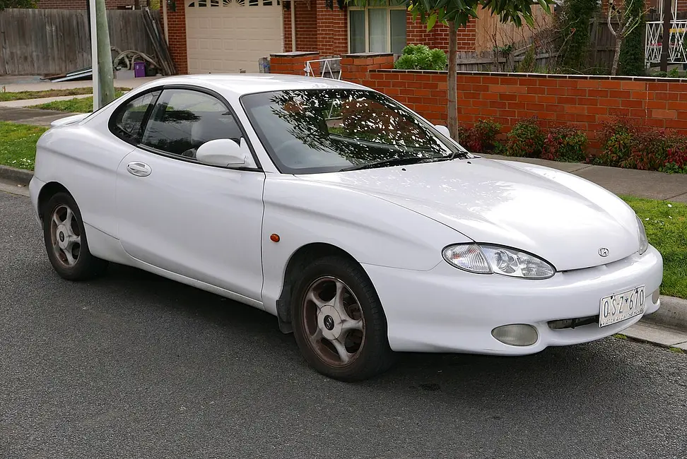 Hyundai Tiburon 1998 · 2.0 L · 4 cylinders · Regular Gasoline · Automatic 4-spd · 2MODE CLKUP · Front-Wheel Drive