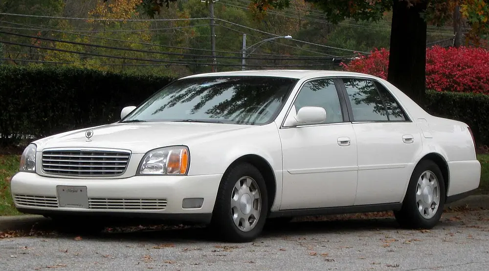Cadillac DeVille 2000 · 4.6 L · 8 cylinders · Premium Gasoline · Automatic 4-spd · CLKUP · Front-Wheel Drive