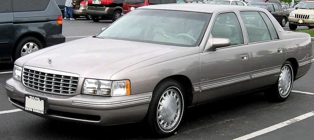 Cadillac DeVille 1997 · 4.6 L · 8 cylinders · Premium Gasoline · (FFS)      (MPFI) · Automatic 4-spd · CLKUP · Front-Wheel Drive