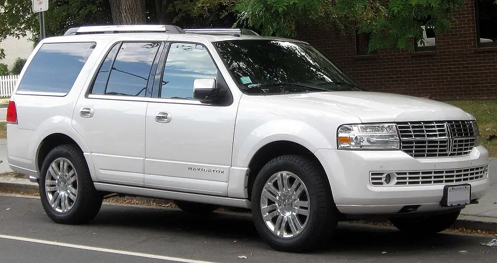 Lincoln Navigator 2WD 2007 · 5.4 L · 8 cylinders · Regular Gasoline · Automatic 6-spd · CLKUP · Rear-Wheel Drive