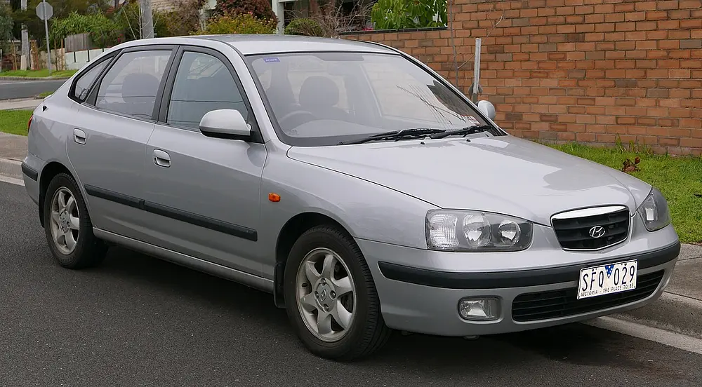 Hyundai Elantra 2001 · 2.0 L · 4 cylinders · Regular Gasoline · Automatic 4-spd · CLKUP · Front-Wheel Drive
