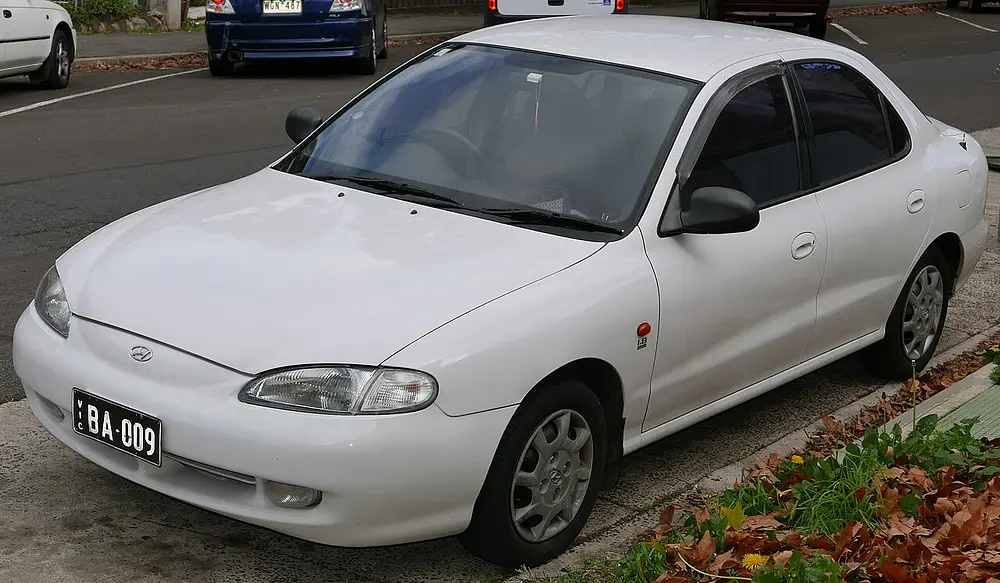 Hyundai Elantra 1996 · 1.8 L · 4 cylinders · Regular Gasoline · (FFS)      (MPFI) · Automatic 4-spd · 2MODE CLKUP · Front-Wheel Drive