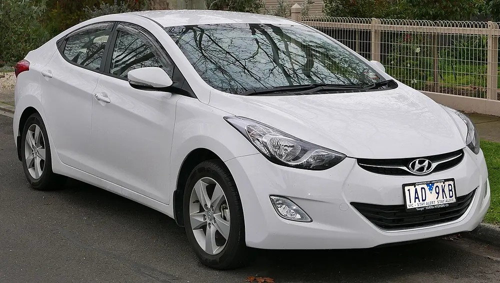 Hyundai Elantra 2011 · 1.8 L · 4 cylinders · Regular Gasoline · Automatic 6-spd · Front-Wheel Drive