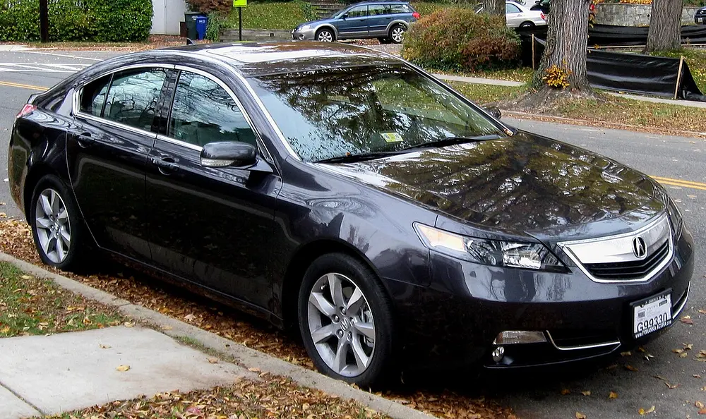 Acura TL 2WD 2012 · 3.5 L · 6 cylinders · Premium Gasoline · Automatic (S6) · Front-Wheel Drive