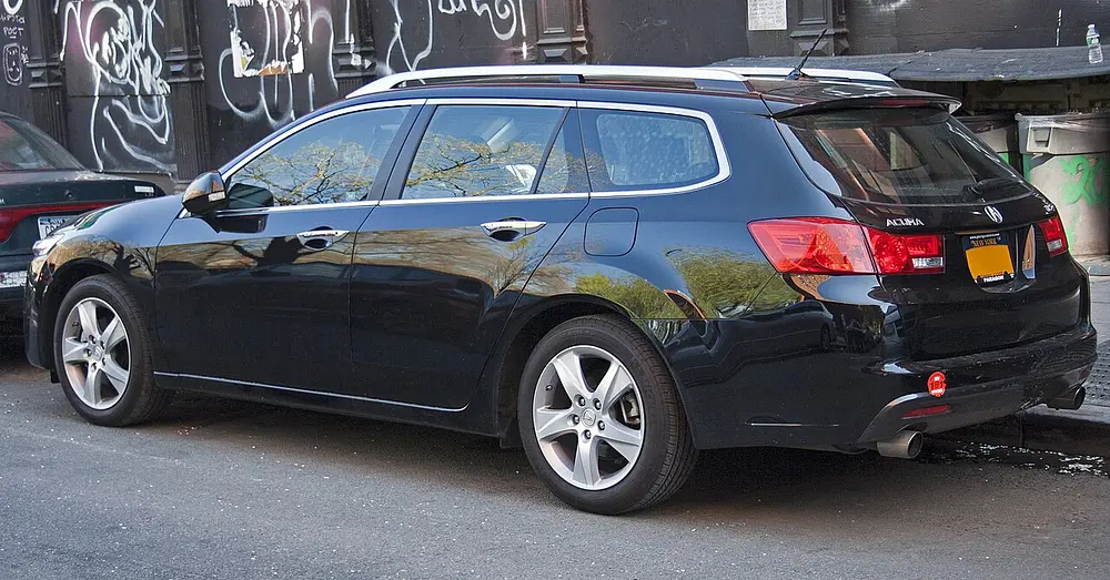 Acura TSX Wagon 2012 · 2.4 L · 4 cylinders · Premium Gasoline · Automatic (S5) · Front-Wheel Drive