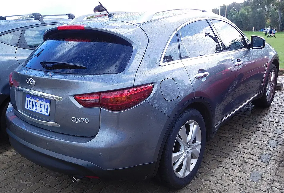 Infiniti QX70 AWD 2014 · 5.0 L · 8 cylinders · Premium Gasoline · SIDI · Automatic (S7) · All-Wheel Drive