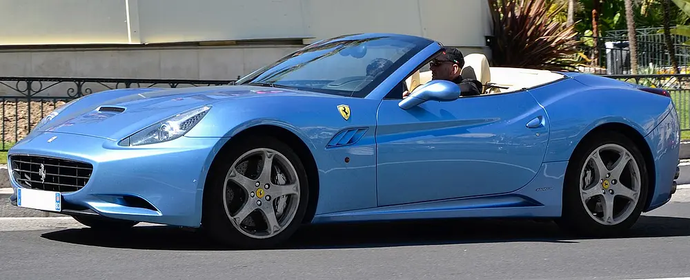 Ferrari California 2009 · 4.3 L · 8 cylinders · Premium Gasoline · Automatic (AM7) · Rear-Wheel Drive
