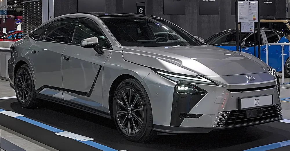 Lexus ES 350e (19 inch Wheels) 2026 · Electricity · 167 kW AC Synchronous · EV · Automatic (A1) · Front-Wheel Drive