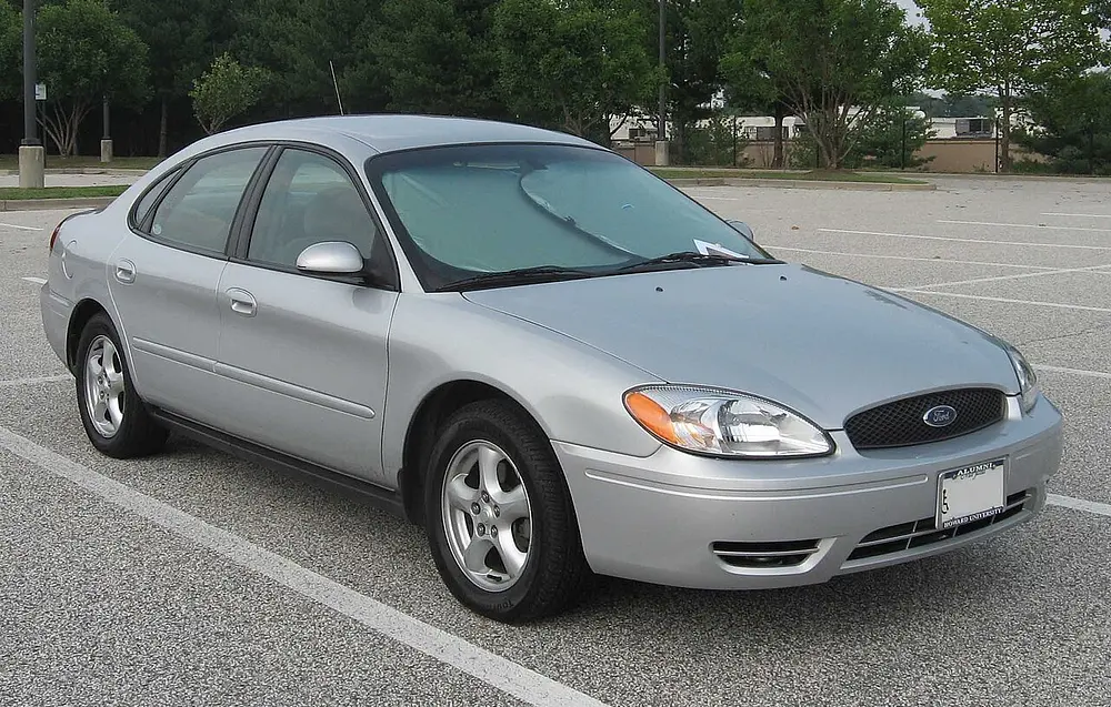 Ford Taurus 2000 · 3.0 L · 6 cylinders · Regular Gasoline · 4V · Automatic 4-spd · CLKUP · Front-Wheel Drive