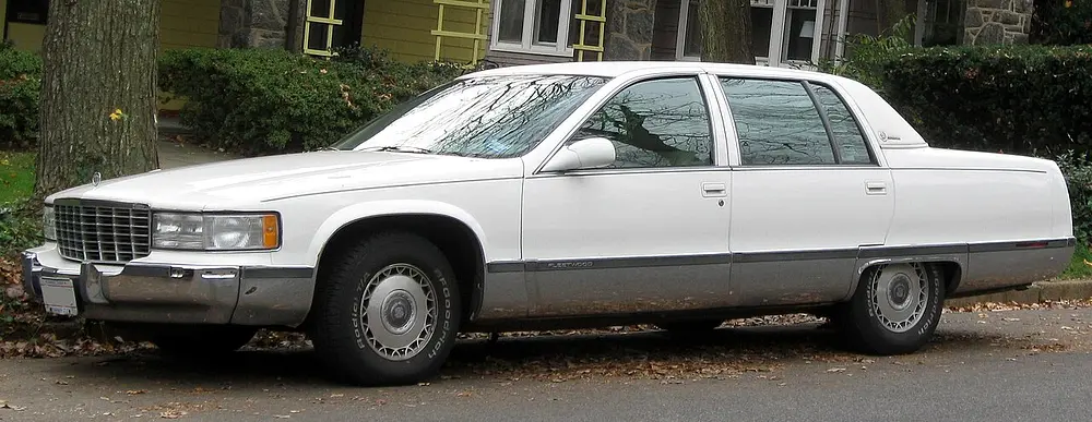 Cadillac Fleetwood 1993 · 5.7 L · 8 cylinders · Regular Gasoline · (350 V8) (FFS) · Automatic 4-spd · CLKUP · Rear-Wheel Drive