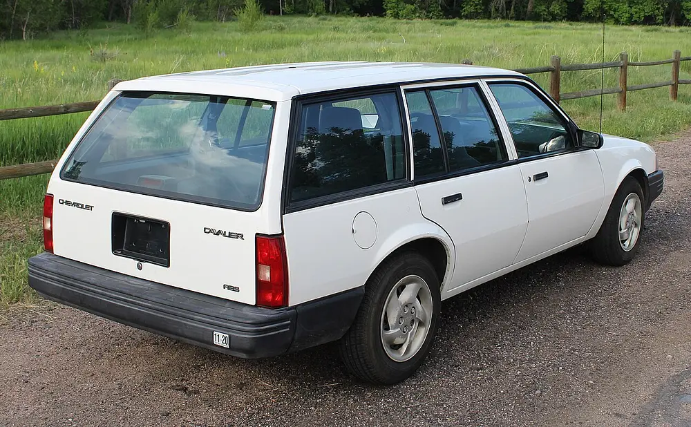 Chevrolet Cavalier Wagon 1993 · 2.2 L · 4 cylinders · Regular Gasoline · (FFS) · Automatic 3-spd · CLKUP · Front-Wheel Drive