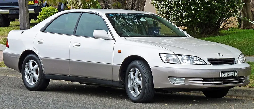 Lexus ES 300 1997 · 3.0 L · 6 cylinders · Regular Gasoline · (FFS) · Automatic 4-spd · Front-Wheel Drive