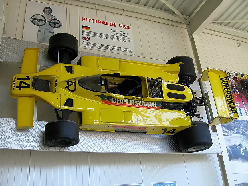 Fittipaldi F5