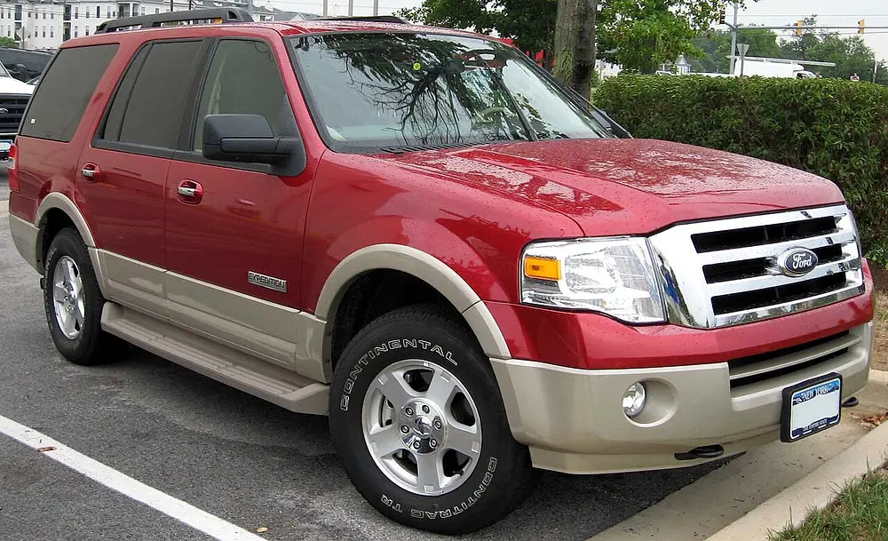 Ford Expedition 2WD 2007 · 5.4 L · 8 cylinders · Regular Gasoline · Automatic 6-spd · CLKUP · Rear-Wheel Drive