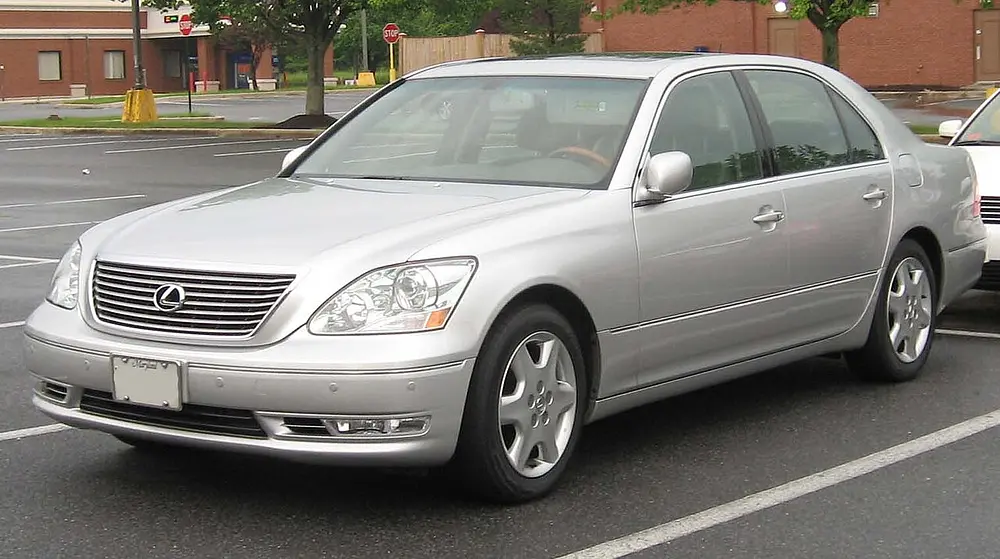 Lexus LS 430 2001 · 4.3 L · 8 cylinders · Premium Gasoline · Automatic 5-spd · 2MODE 2LKUP · Rear-Wheel Drive