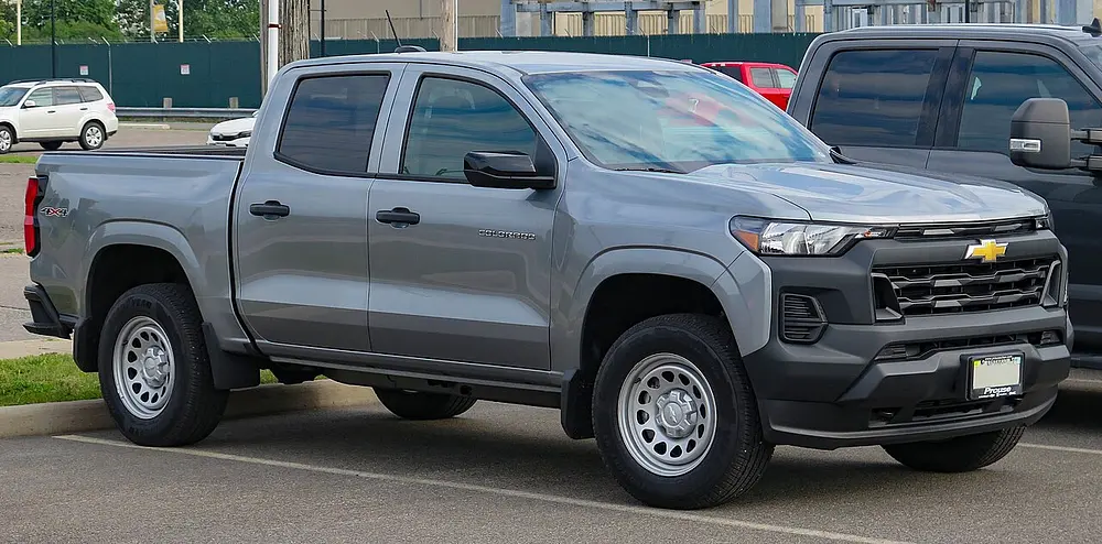 Chevrolet Colorado 2WD 2023 · 2.7 L · 4 cylinders · Regular Gasoline · SIDI · Automatic 8-spd · Rear-Wheel Drive