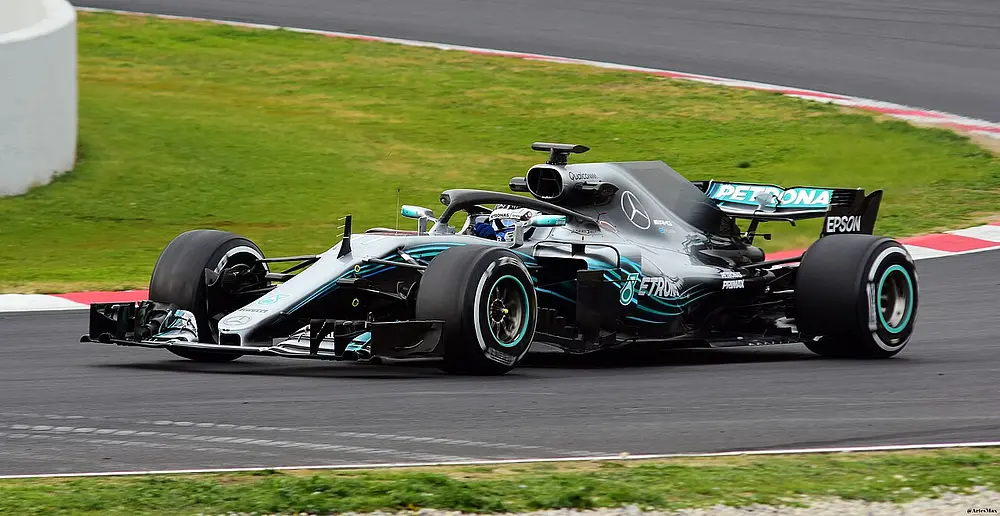 Mercedes F1 Team Mercedes AMG F1 W09 EQ Power+