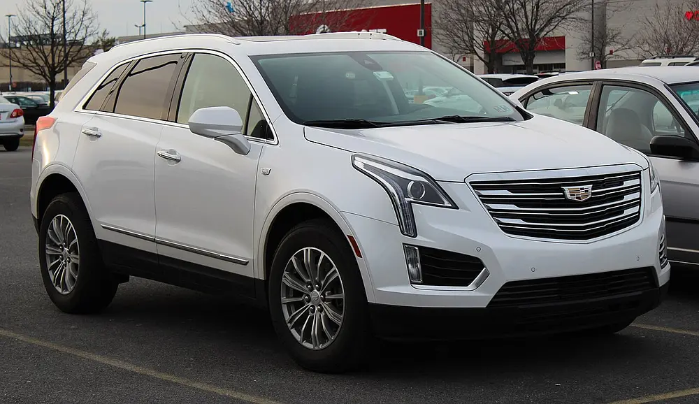 Cadillac XT5 2017 · 3.6 L · 6 cylinders · Regular Gasoline · SIDI · Automatic (S8) · Front-Wheel Drive