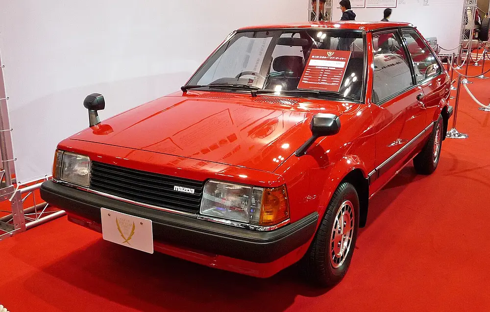 Mazda GLC 1984 · 1.5 L · 4 cylinders · Regular Gasoline · (FFS) · Automatic 3-spd