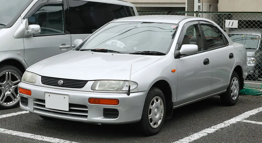 Mazda 323 1994 · 1.6 L · 4 cylinders · Regular Gasoline · 2 VALVES   (FFS) · Automatic 4-spd · CLKUP · Front-Wheel Drive