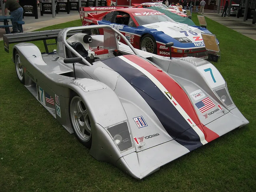 Lola Cars Lola B2K/40