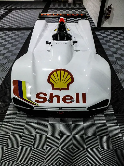 Peugeot 905 Spider