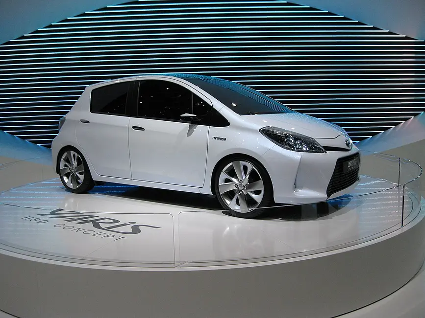 Toyota Yaris HSD Concept
