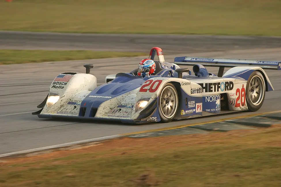 British MG-Lola EX257