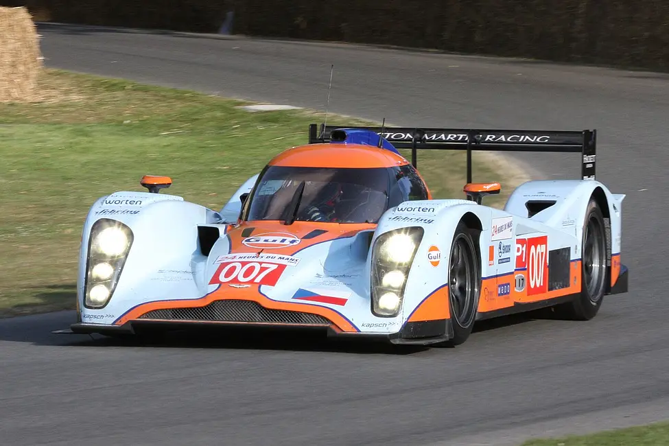 Aston Martin Lagonda Lola-Aston Martin B09/60