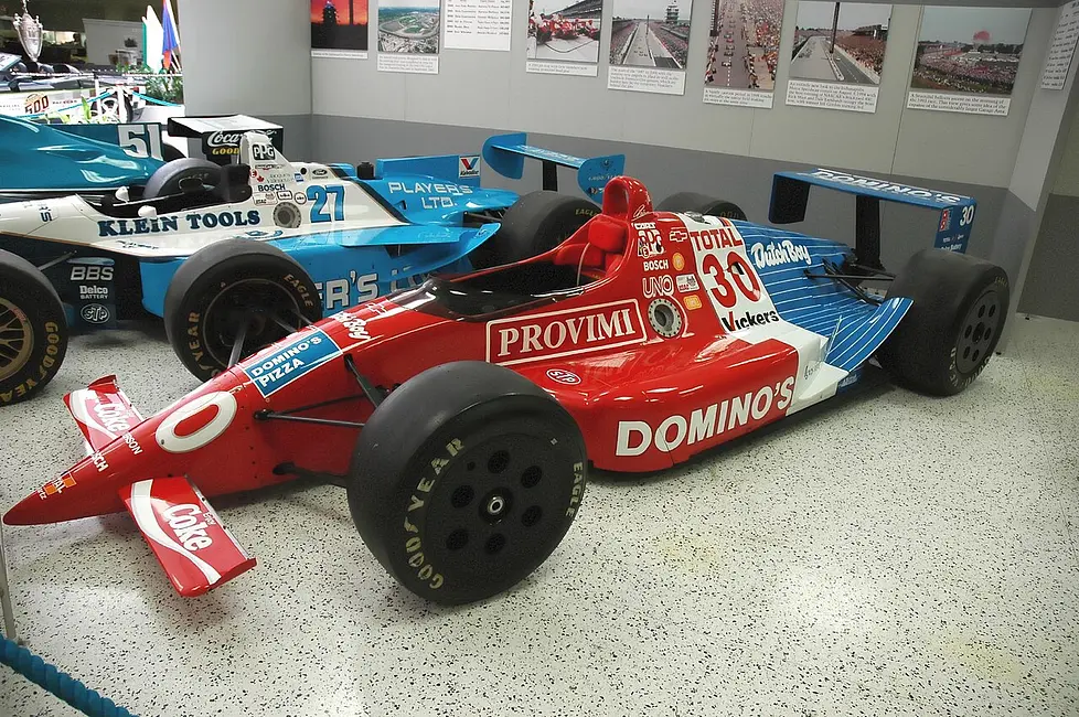 Lola Cars Lola T90/00
