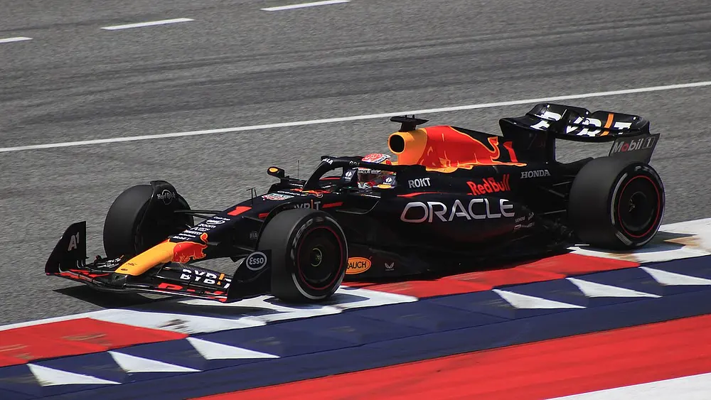 Red Bull Racing RB19